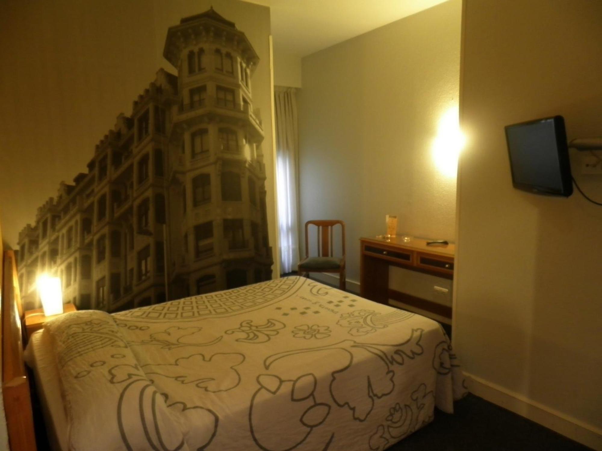 Double Room,1477200127:JPEG